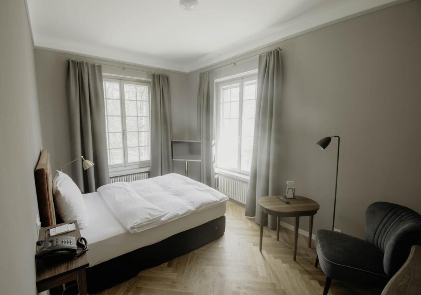 Hotel Schloss Huenigen Konolfingen Exteriér fotografie