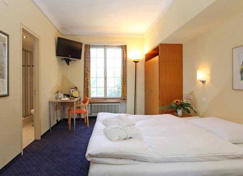 Hotel Schloss Huenigen Konolfingen Exteriér fotografie