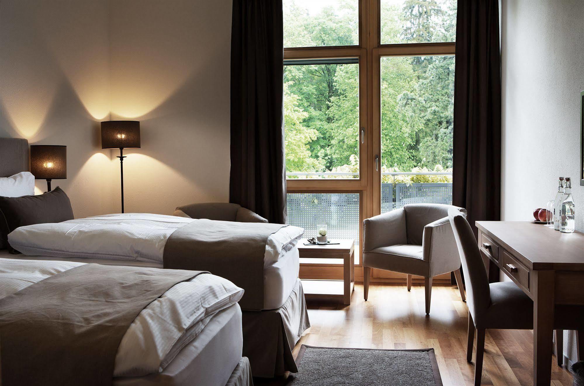 Hotel Schloss Huenigen Konolfingen Exteriér fotografie